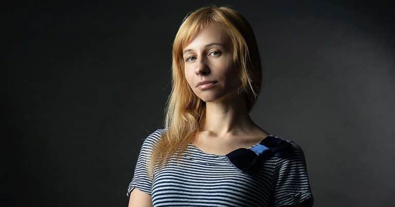 Woman with nice posture